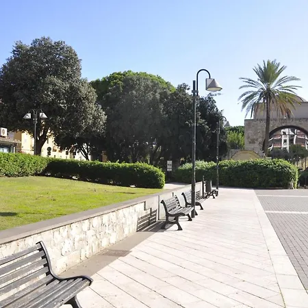 San Saturnino Bed & Breakfast *